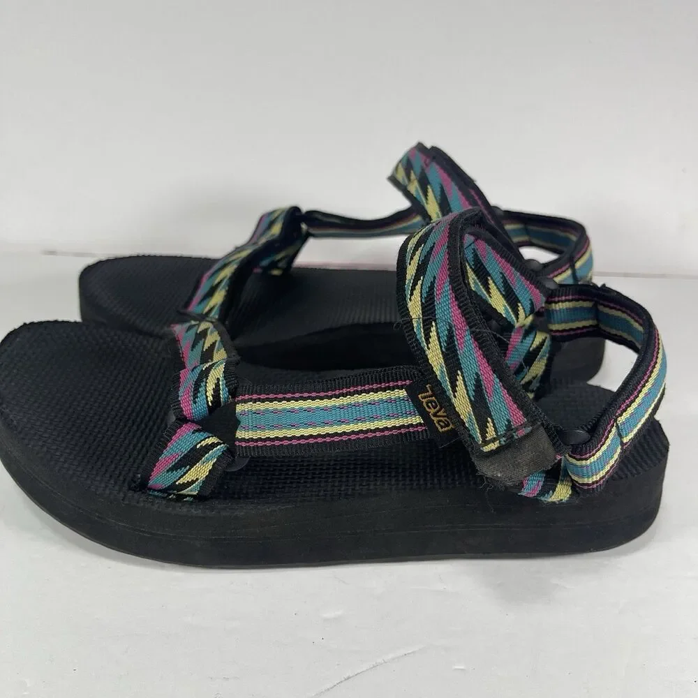 Teva Original Universal Sandals - Women’s Size 8 - Retro Geometric Multi-Color